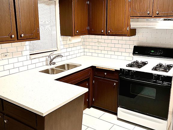 2nd image of 8207 Belmont Ave APT 1S