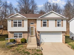 367 Sweetwater Ln, O Fallon, IL 62269