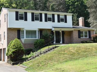 9880 Bellcrest Rd, Pittsburgh, PA 15237