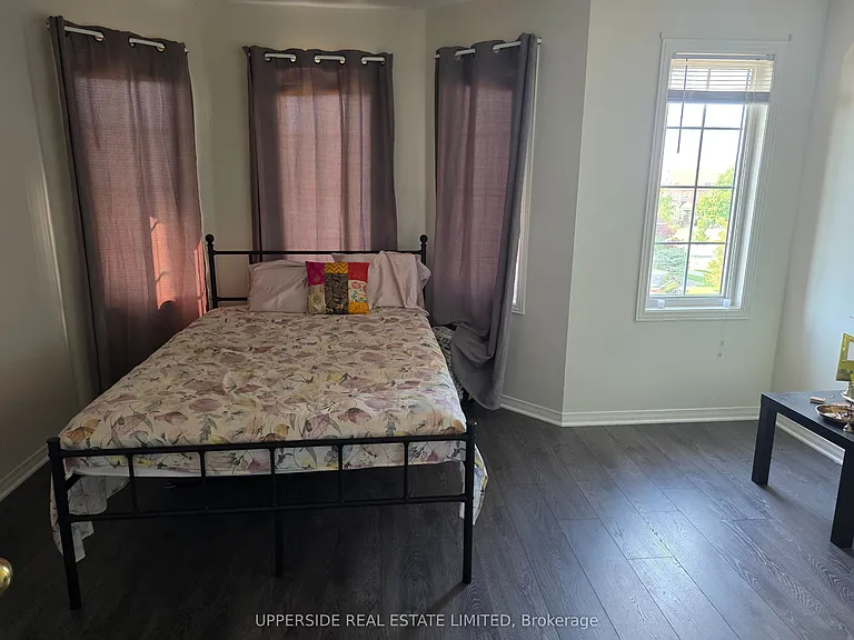 91 Grasslands Ave — Photo 8