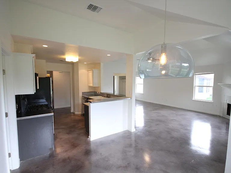 7332 Muffin Dr — Photo 1