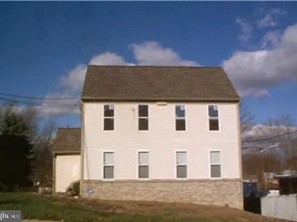 35 W Lakeview Ave, Oaklyn, NJ 08107