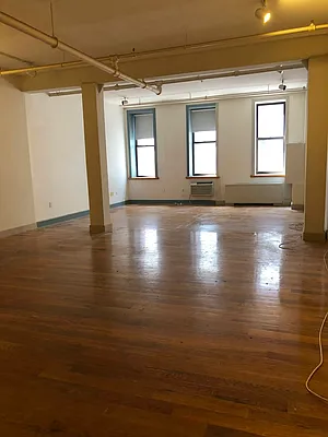 Rented by The Roebling Group | media 32