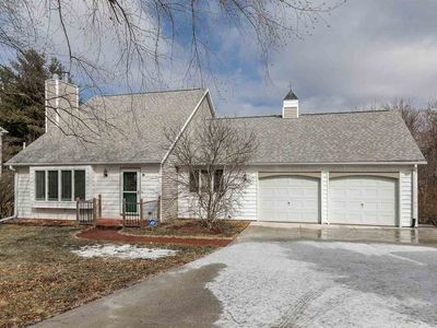 709 Holiday Rd, Coralville, IA, 52241