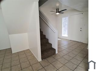 1715 E Pepper Cir APT 04, Mesa, AZ 85203