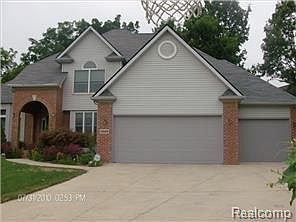 1st image of 3688 Knollwood Cir
