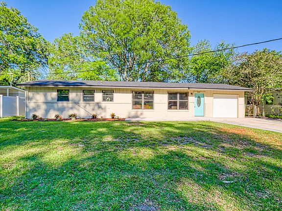 2nd image of 2439 Lourdes Dr W