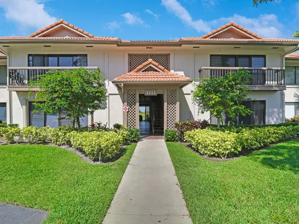 1111 Duncan Circle #104, Palm Beach Gardens, FL 33418