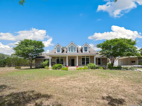 1236 Laurel Creek, Lakehills, TX 78063