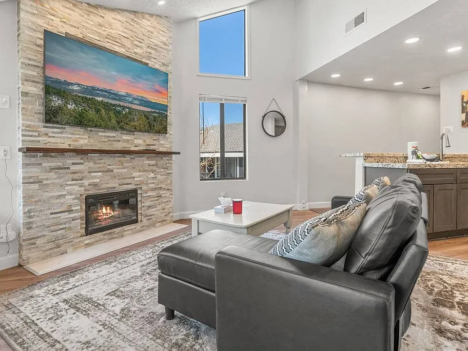 760 Blue Jay Rd #50