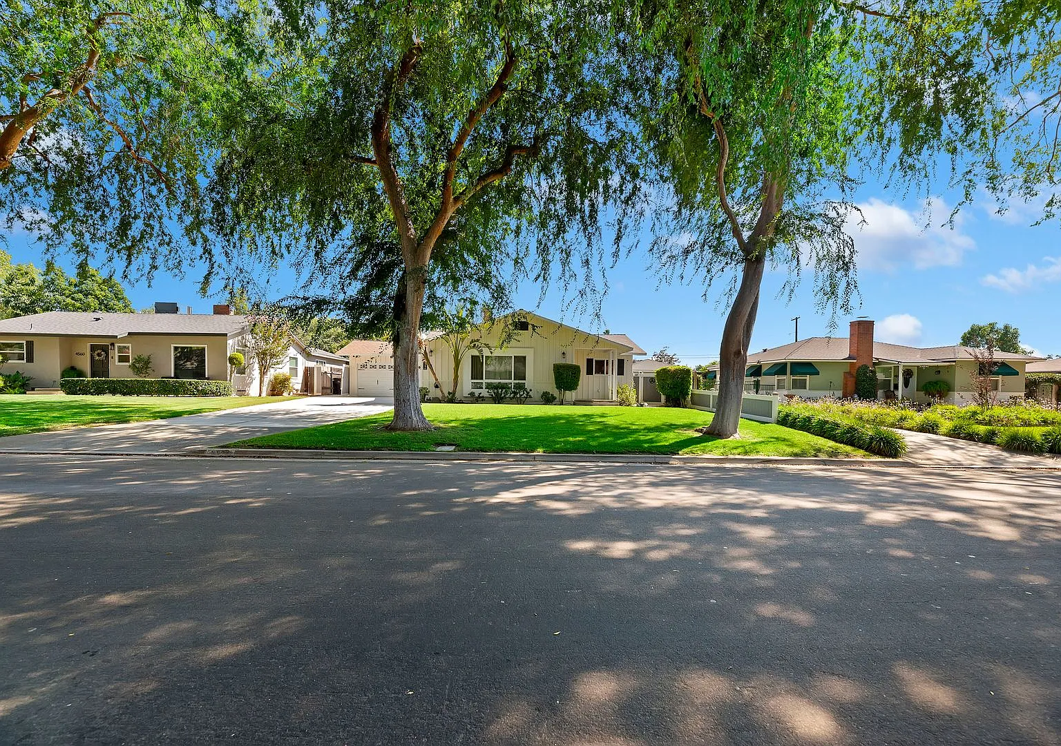 Stunning Riverside Home for Rent- Solar, EV Charger & More! — Photo 1