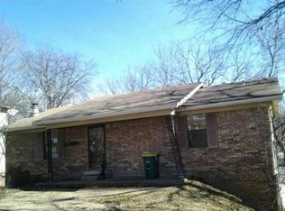 5200 N Walnut Rd, North Little Rock, AR 72116