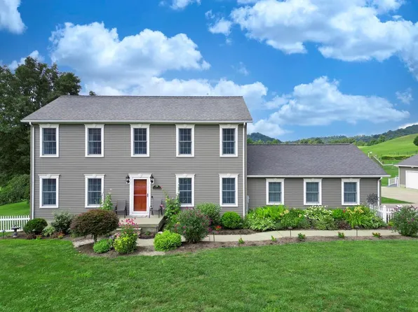 ***67 Thomas Lane, New Martinsville, WV 26155