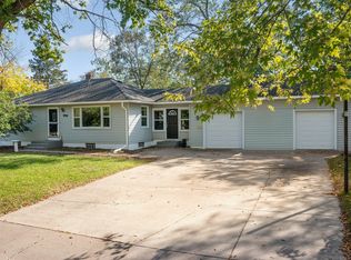 956 Jefferson St, Anoka, MN 55303