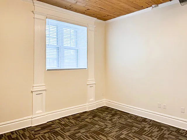 421 University Ave #B — Photo 29