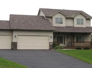 22010 Red Oak Dr, Rogers, MN 55374