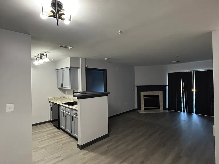8961 Town Center Cir #103 — Photo 4