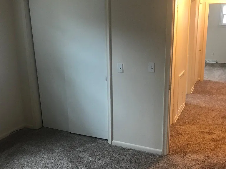 5338 Clover Ln — Photo 9