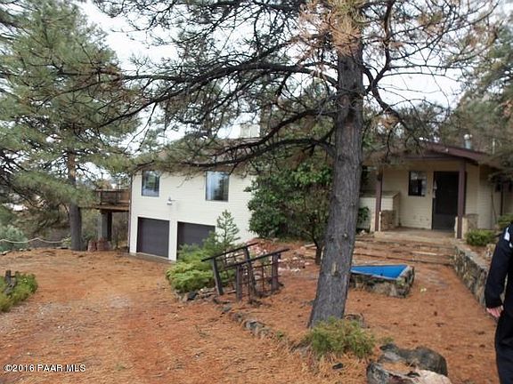 3rd image of 1351 N Sunny Side Ln
