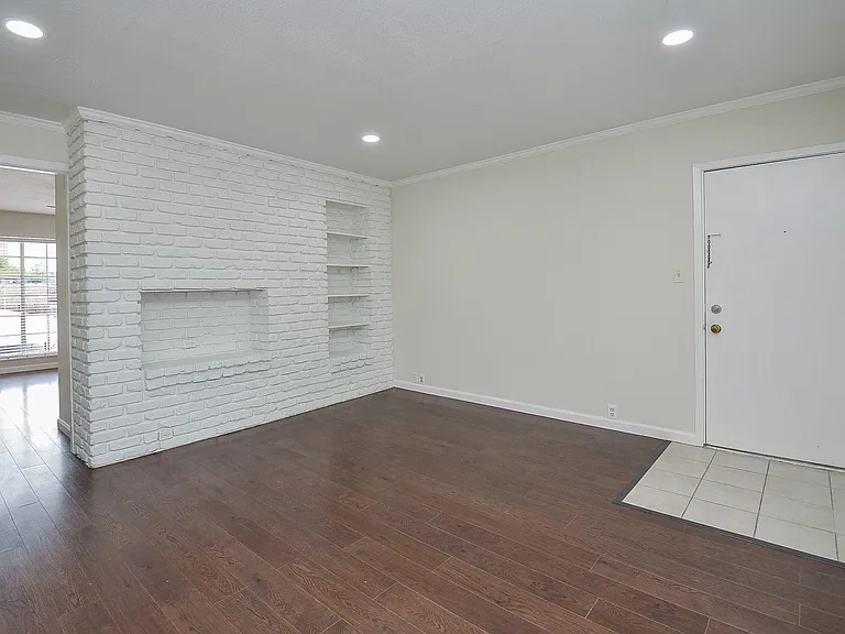 2121 Fountain View Dr #50 — Photo 12
