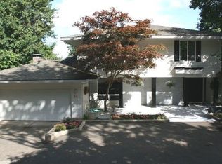 22 Independence Ave, Lake Oswego, OR