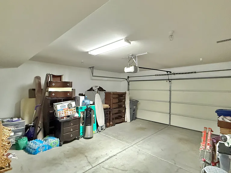 1625 Waterlily Way — Photo 33