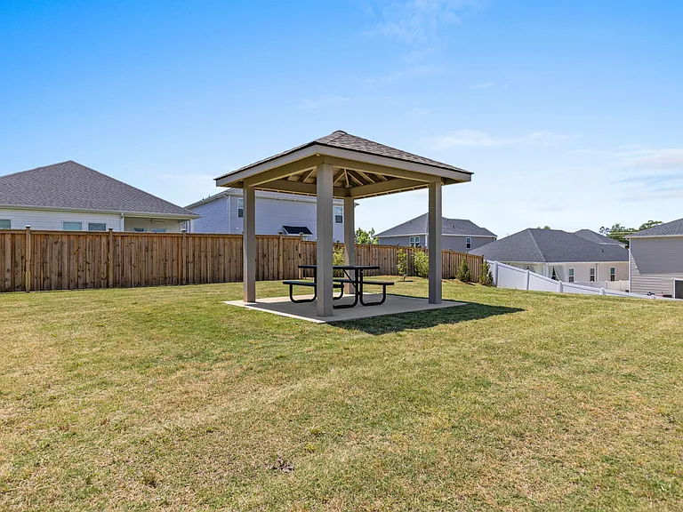 304 Garrison Grove Dr — Photo 36