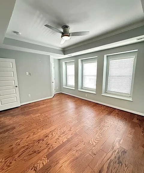 8057 Ellendale Dr — Photo 14