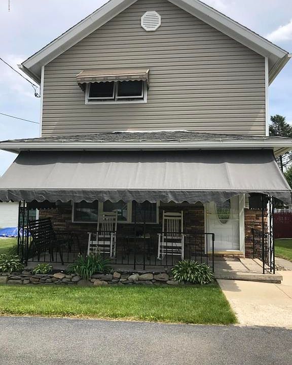 1st image of 840 Lincoln St