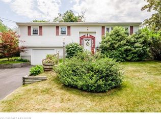 49 Cleveland Cir, South Portland, ME 04106
