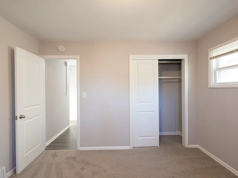 3451 Logan Ave N — Photo 11