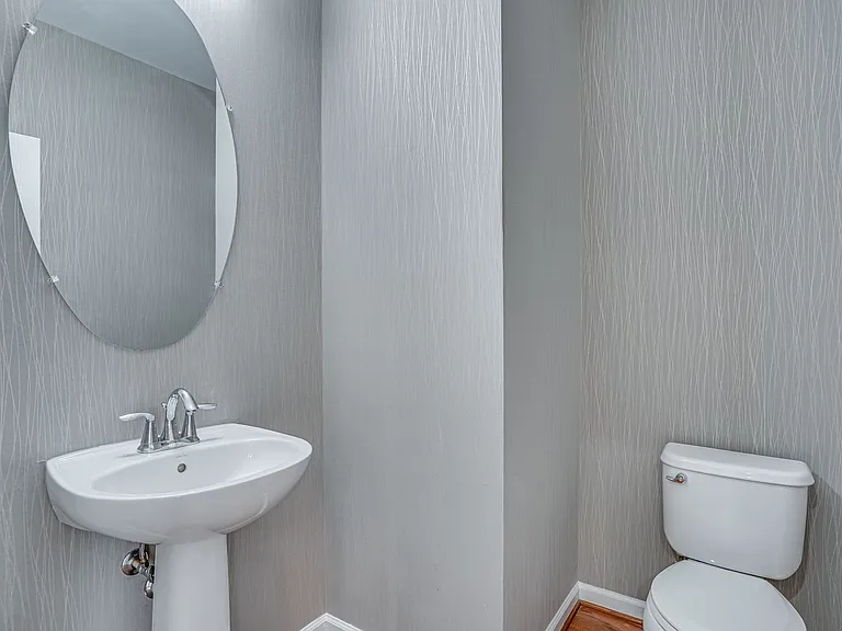 2895 Sedgemore Pl — Photo 18