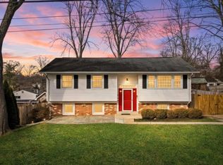 14407 Oakvale St, Rockville, MD 20853