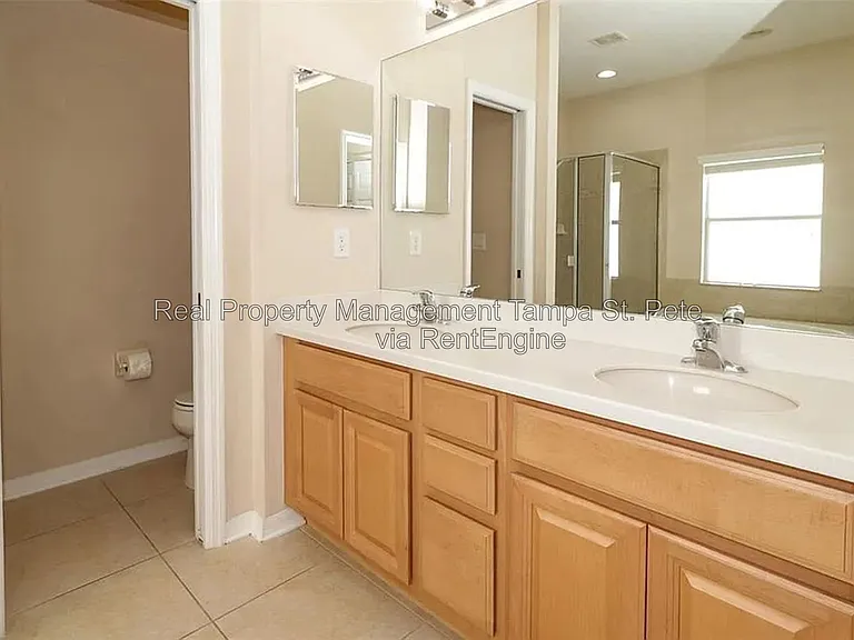 11446 Pennsville Ct — Photo 17