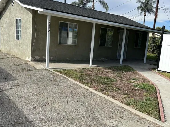 9542 Friendship Ave, Pico Rivera, CA 90660