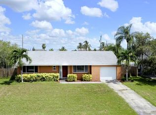 1011 SW 48th Ter, Cape Coral, FL 33914