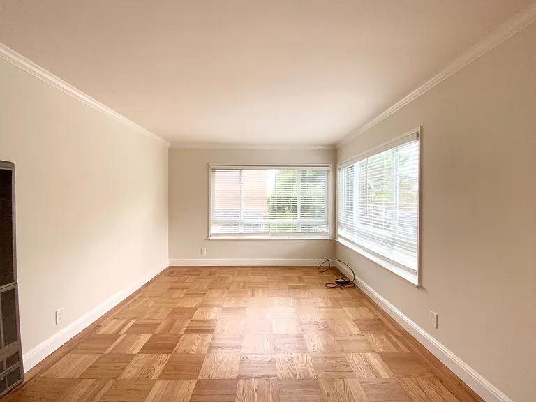 1175 Clayton St — Photo 10