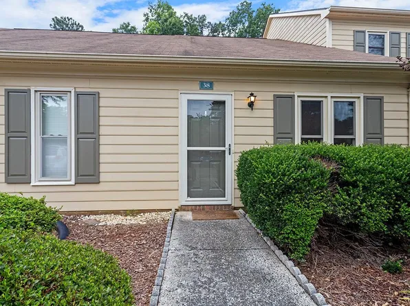 38 Sparger Springs Ln, Durham, NC 27705
