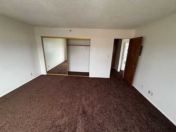 5th image of 13707 Cerise Ave #4
