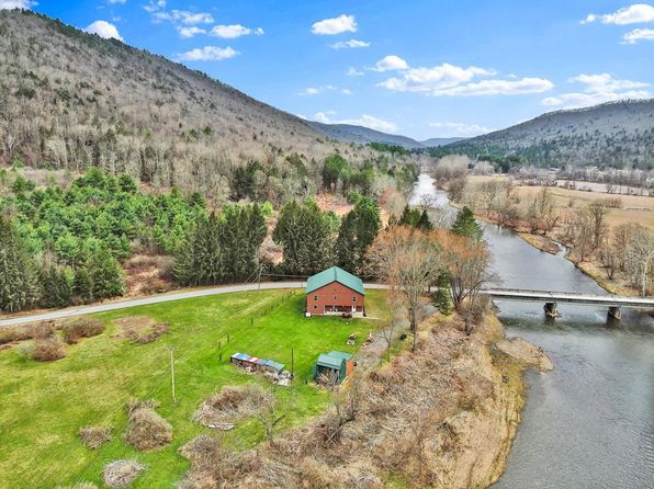 3060 Colton Rd, Wellsboro, PA 16901