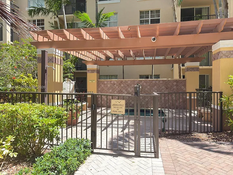 1801 N Flagler Dr #634 — Photo 43