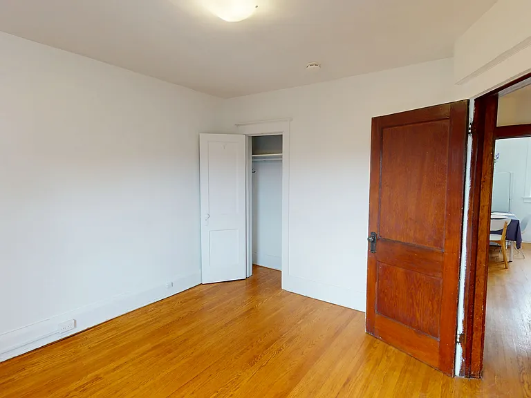 275 Oakwood Ave — Photo 21