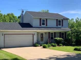 60541 Town Square St, New Hudson, MI