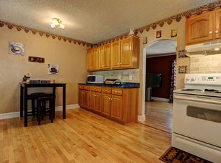 3837 Green Valley Rd, Huntington, WV 25701