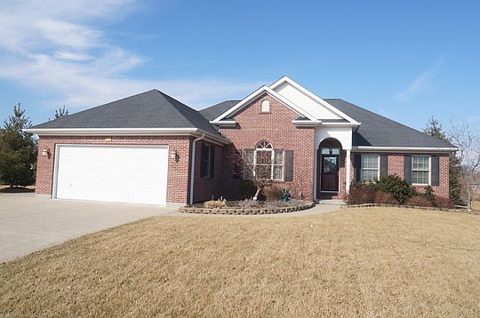 1st image of 392 Woodside Ct