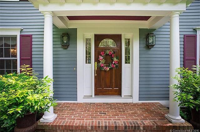 Gracious entry