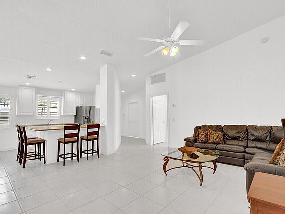 5th image of 5181 Magnolia Bay Circle