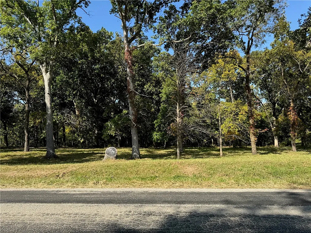 9264 Caleb Rd photo 1