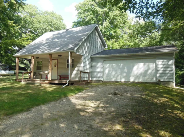 5900 N Eberhart Ave, Harrison, MI 48625