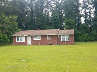 5834 Cherry Grove Rd, Cerro Gordo, NC 28430